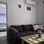 דירה Purple