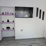Purple Appartement