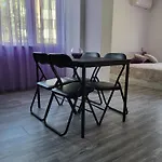 Purple דירה *
