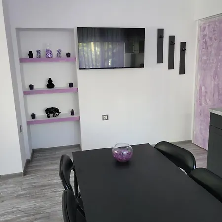 Purple Veliko Tarnovo